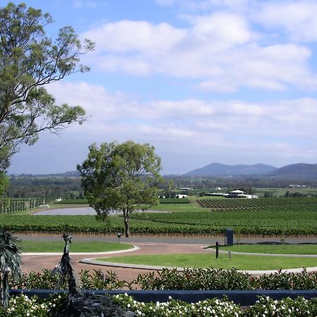 Estate Tuscany Поколбин Экстерьер фото