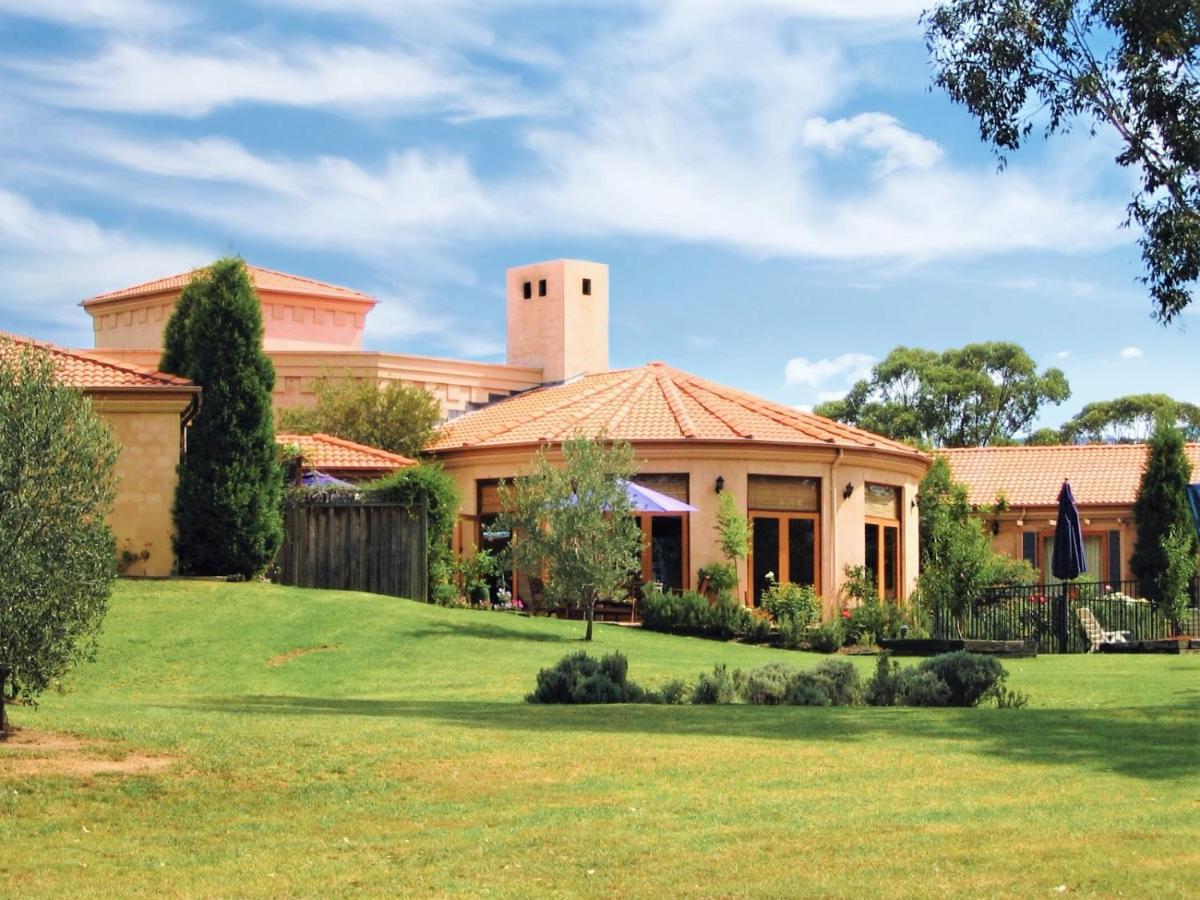 Estate Tuscany Поколбин Экстерьер фото