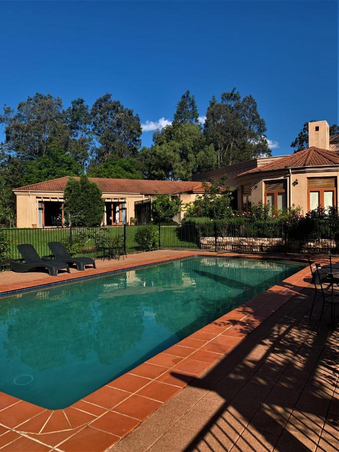 Estate Tuscany Поколбин Экстерьер фото